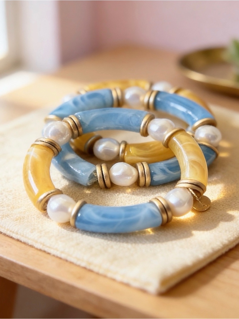 Plunder Blue and Yellow Pearl & Gold Accent Stretch Bracelet